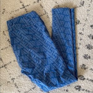 LuLaRoe Tall and Curvy Leggings